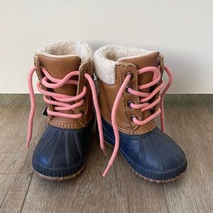 NWT Gap baby × Thinsulate winter snow boots 5/6